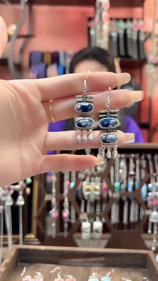 织绣云织谣民族风精美饰品  144