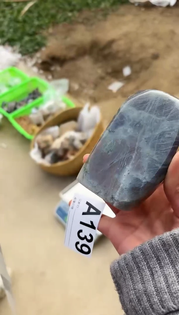 【闪购商品】水晶摆件未镶嵌lacgangs石 139