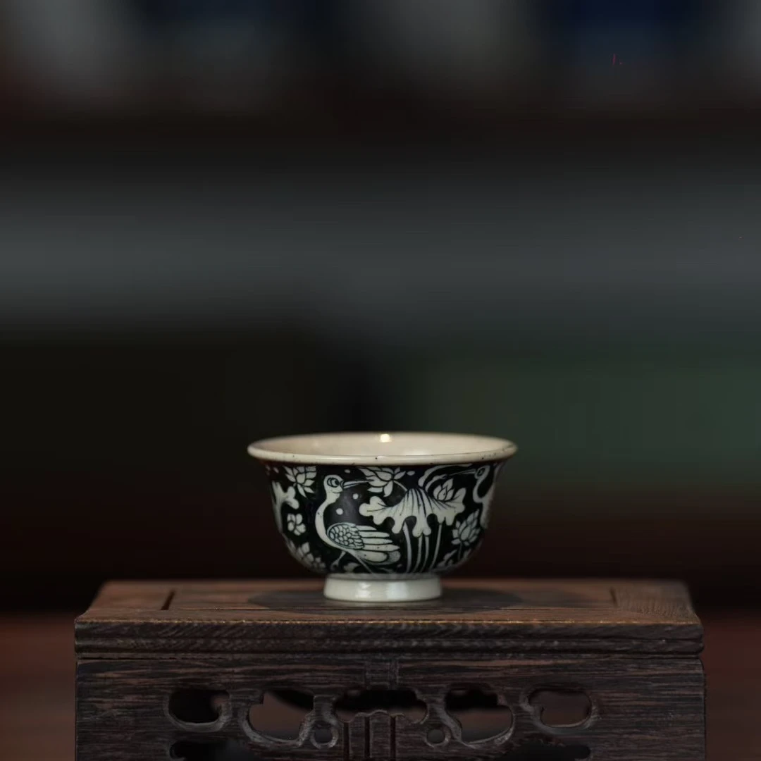 元真临古丨蜜色釉一路莲科小压手杯 60ml 景德镇瓷器