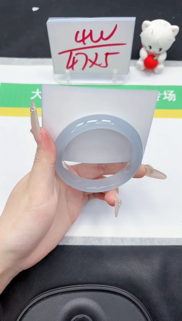【闪购商品】石英质玉手镯未镶嵌165-57.3