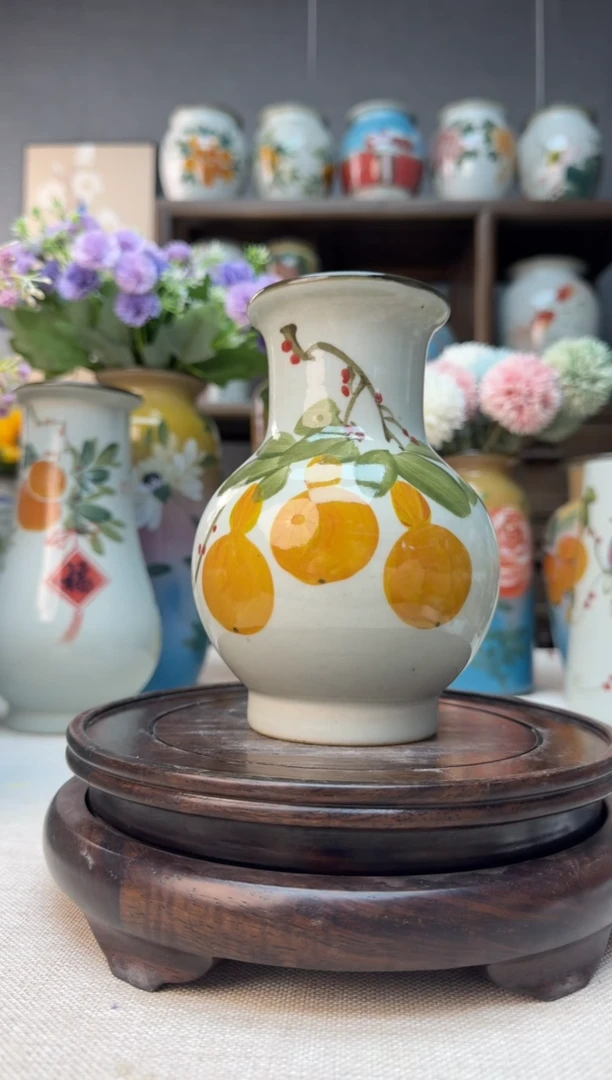 【闪购商品】瓶景德镇手绘陶瓷花瓶底部无孔高15口6左右