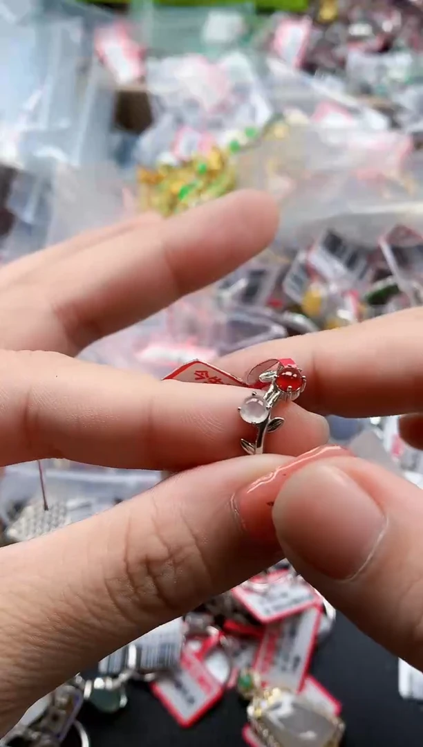 银S925镶嵌戒指翡翠天然A货缅甸翡翠