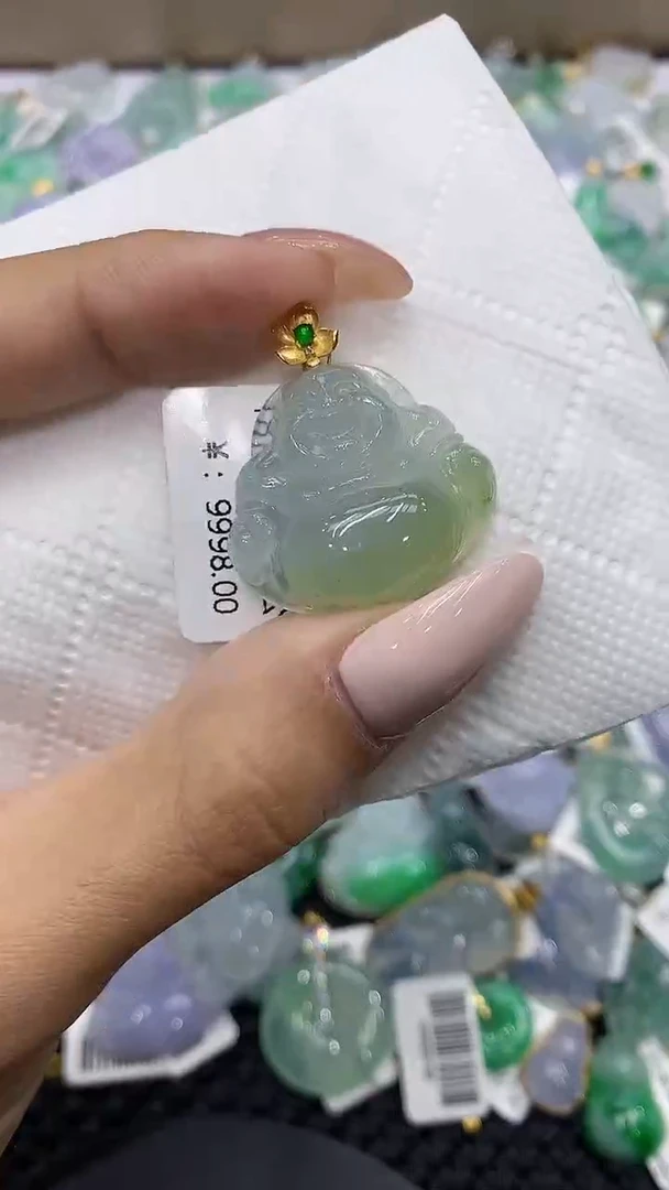 颈饰18K金镶嵌翡翠111111111111