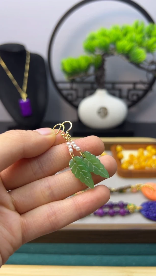 【闪购商品】和田玉耳饰14K金镶嵌E269