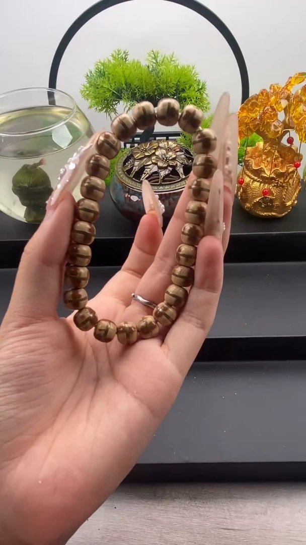 紫金鼠手串紫金鼠一线天二代花皮17号