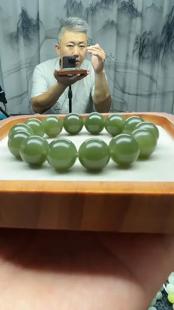 未镶嵌手串和田玉湖水绿卡16纯天然拍一发一