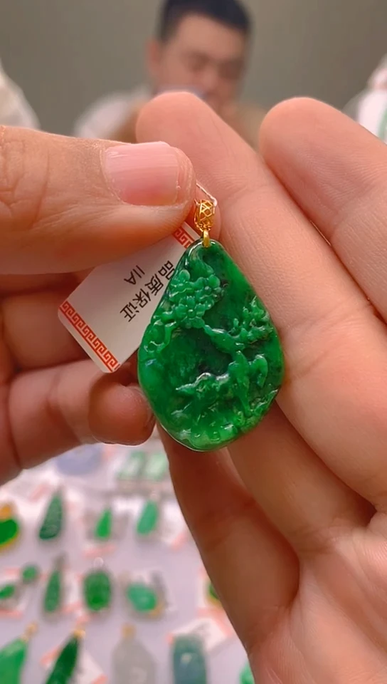 【闪购商品】翡翠颈饰18K金镶嵌新号开播，全场乱卖
