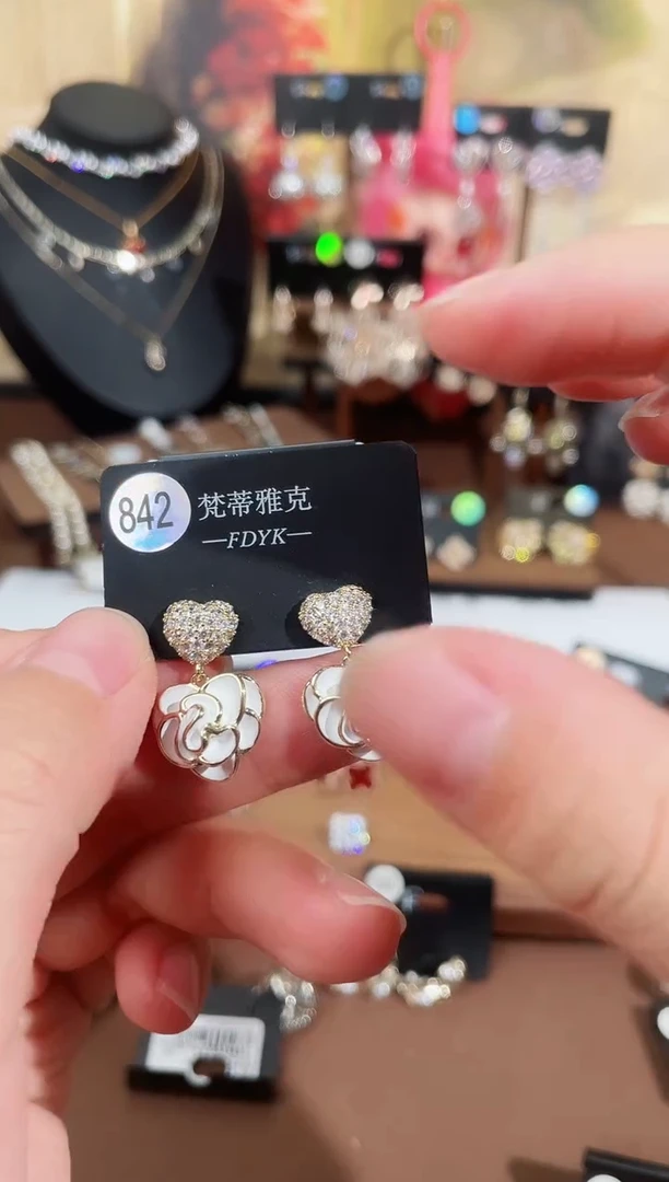铜合金合成立方氧化锆925银梵842