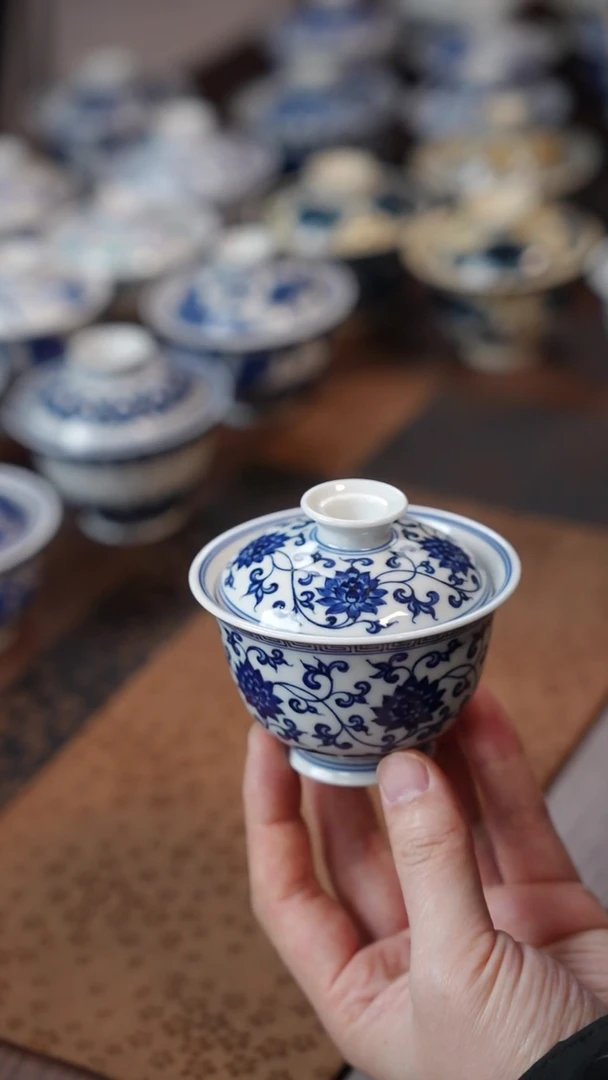 春风缠枝盖碗1111111