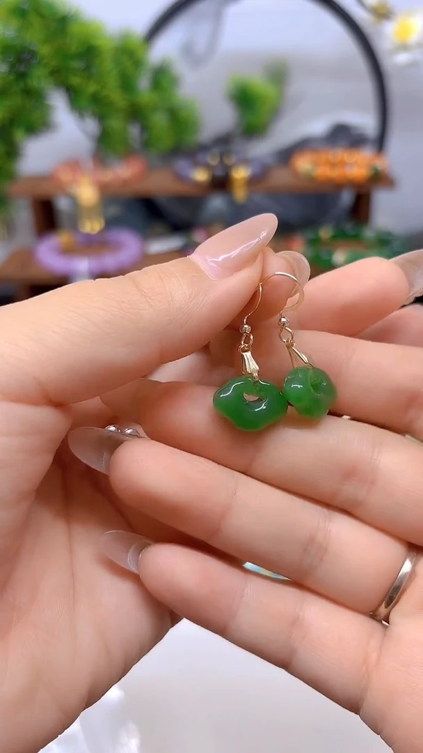 和田玉（碧玉）14K金镶嵌耳饰E859