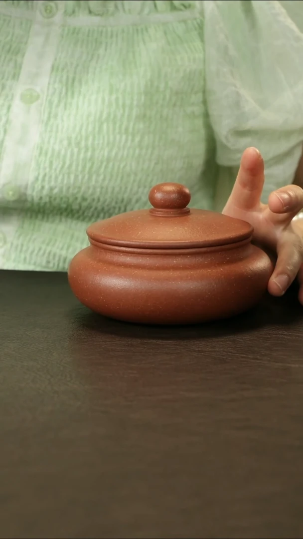 紫砂茶叶罐红降坡 仿古 醒茶罐