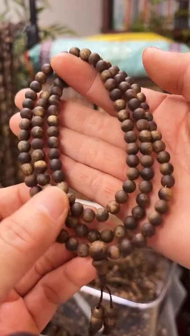 沉香手串棋楠张勺子圆珠多圈