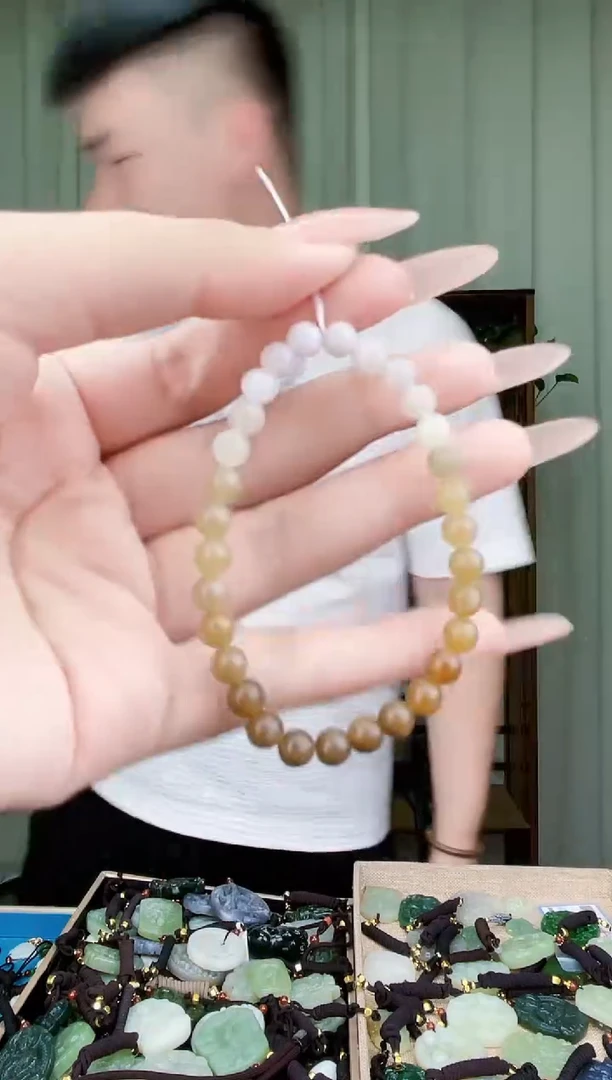 和田玉未镶嵌挂件拍一发一，多样性发货！