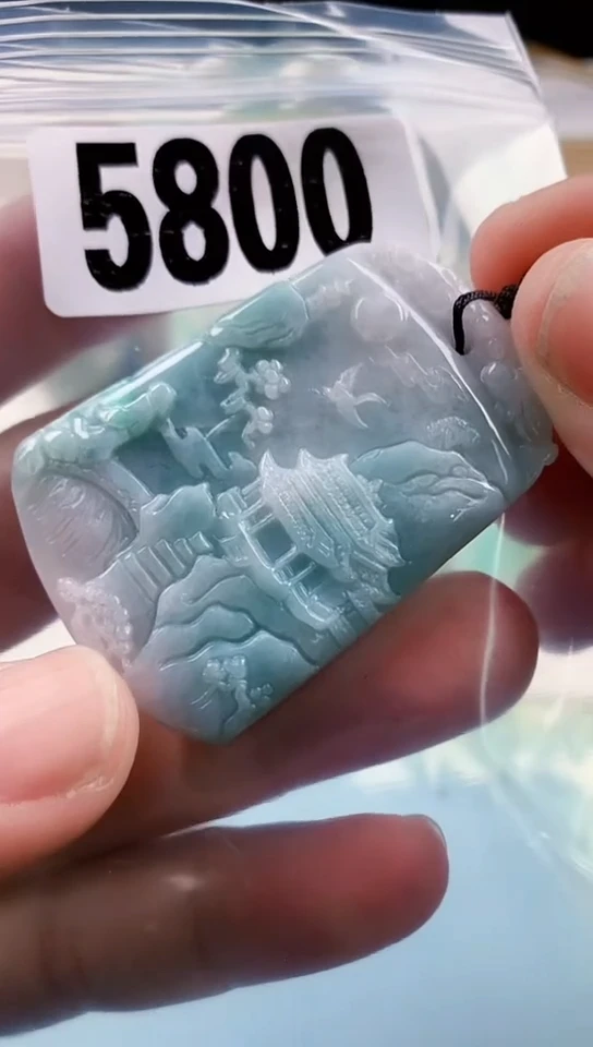 【闪购商品】翡翠挂件未镶嵌天然翡翠吊坠挂件