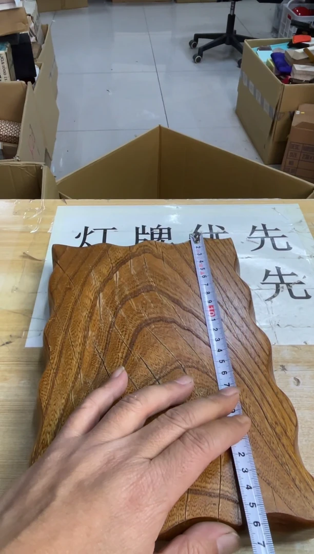 默认微瑕，no退no换，介意勿拍