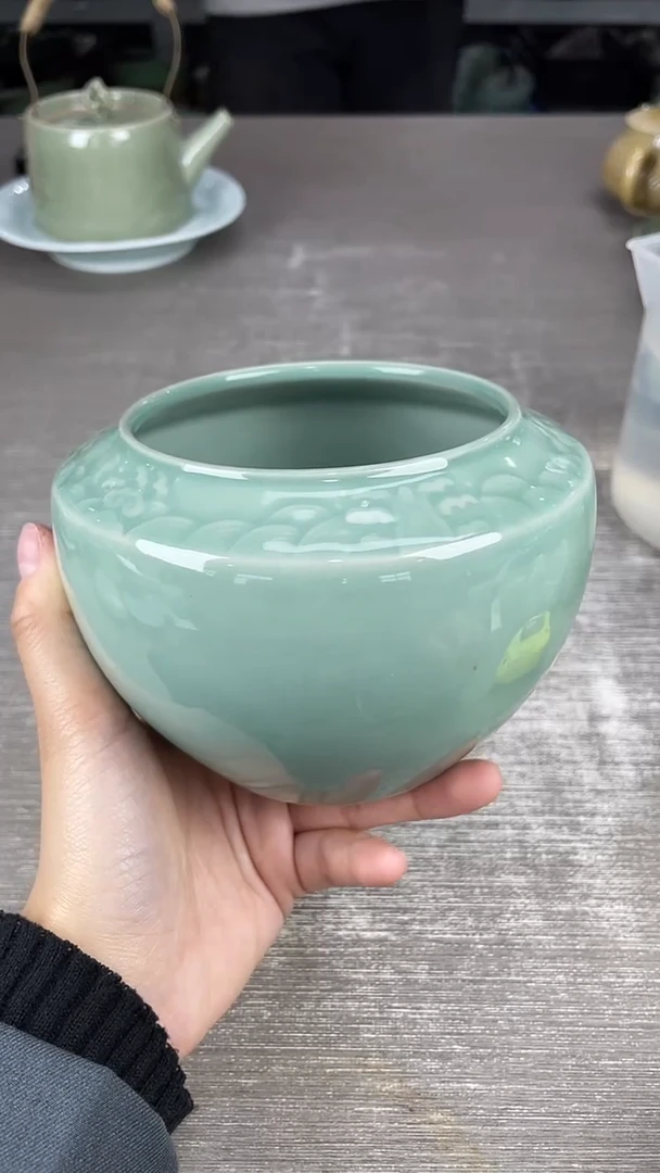 哎呦这家青瓷不错哦