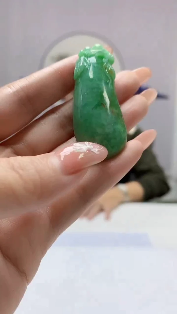 【闪购商品】定制翡翠未镶嵌5152DD-毛货挂件70