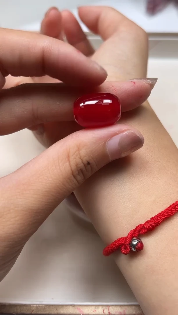 玛瑙/玉髓散珠未镶嵌B549鸽血红12*18桶珠2个9.9元