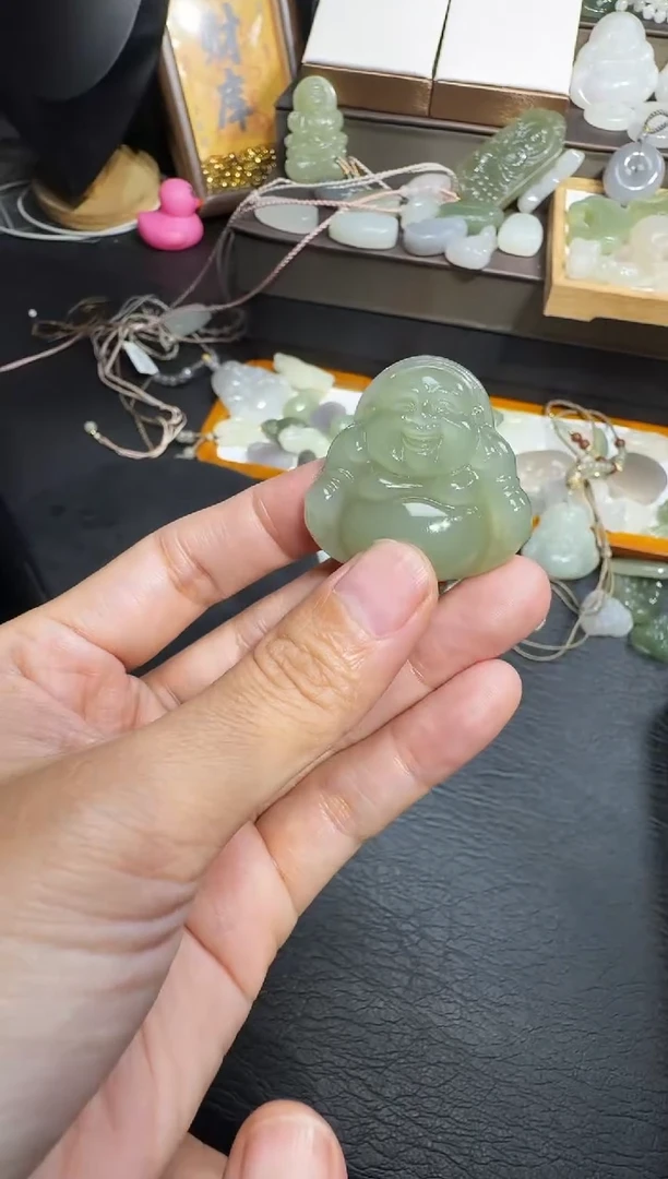 颈饰未镶嵌和田玉?****࿐35高冰佛公