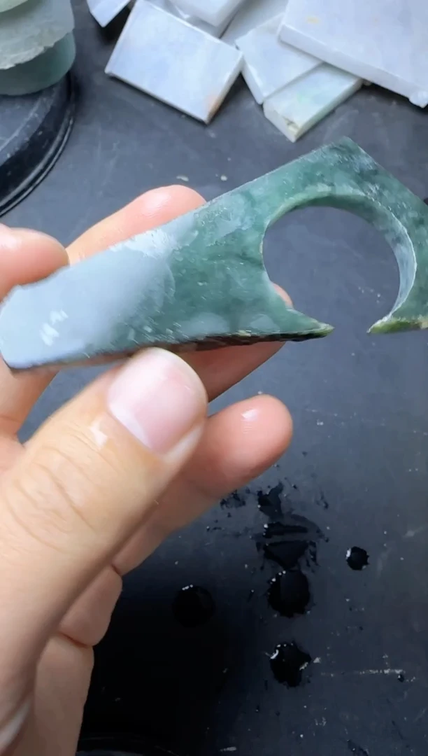 【闪购商品】翡翠挂件未镶嵌003翡翠