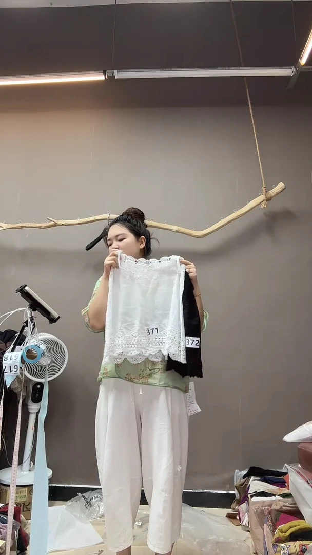 沐小睿服饰麻衣371