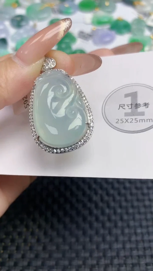 颈饰未镶嵌翡翠天然缅甸A货翡翠百元以上9元证书费自理