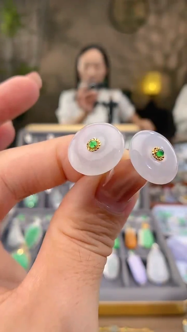 吊坠(不含链)18K金镶嵌翡翠耳饰一对