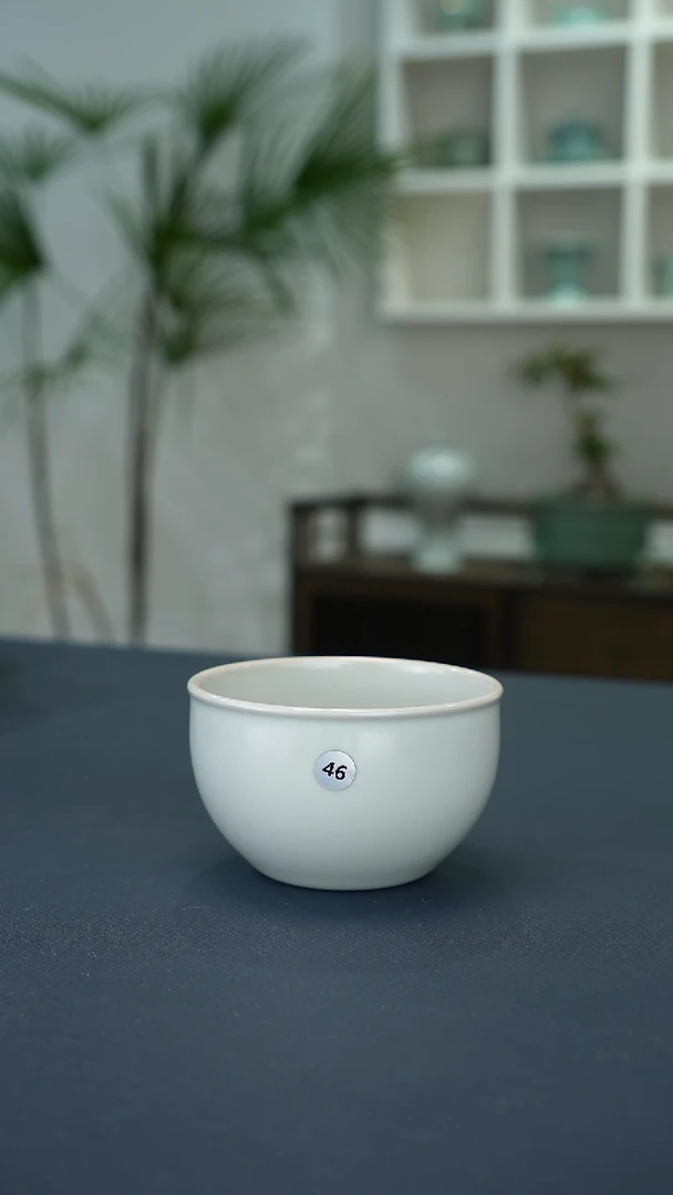 瓷片46号月白缸杯微瑕无纹        洁