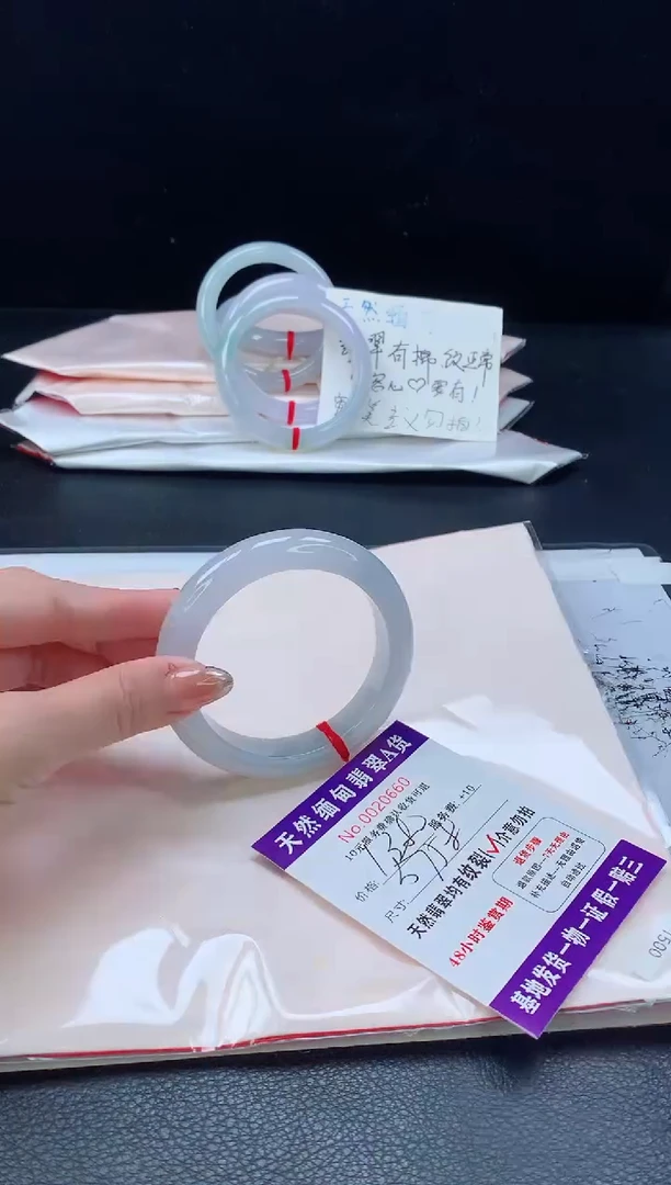 翡翠手镯未镶嵌1111111