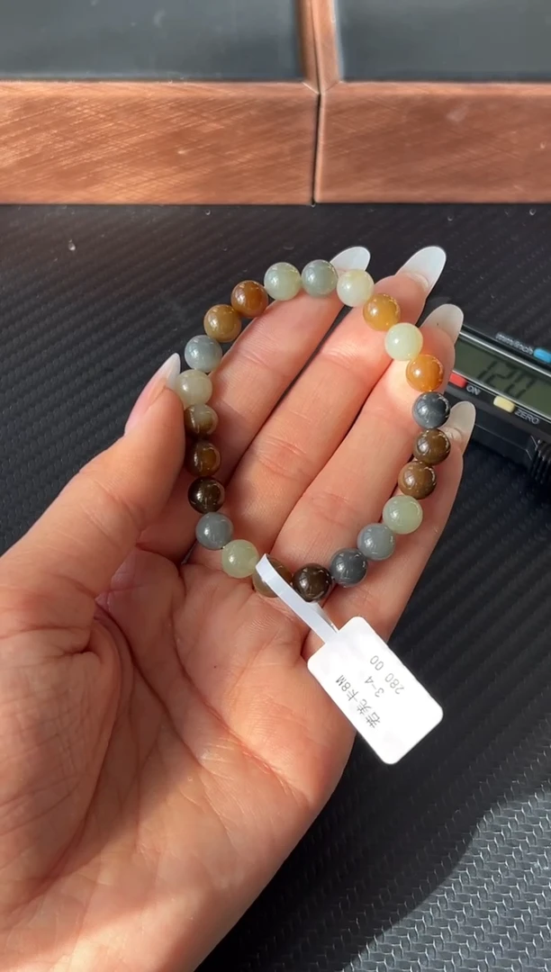 未镶嵌手串和田玉若羌微色差卡8M
