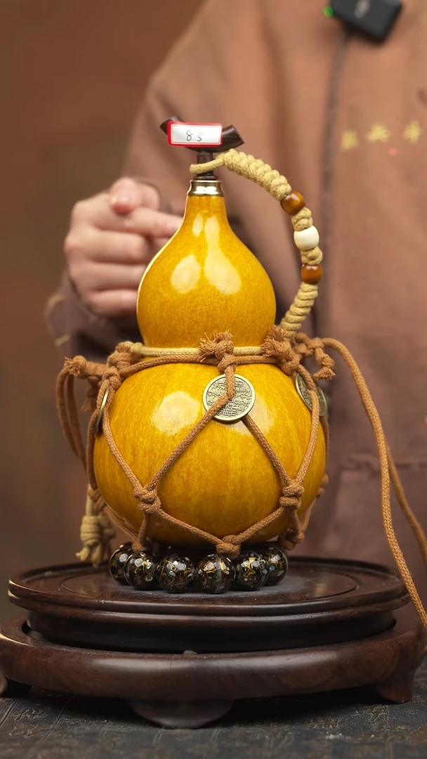 84号葫芦一物一拍  拍拍退退限购拉黑