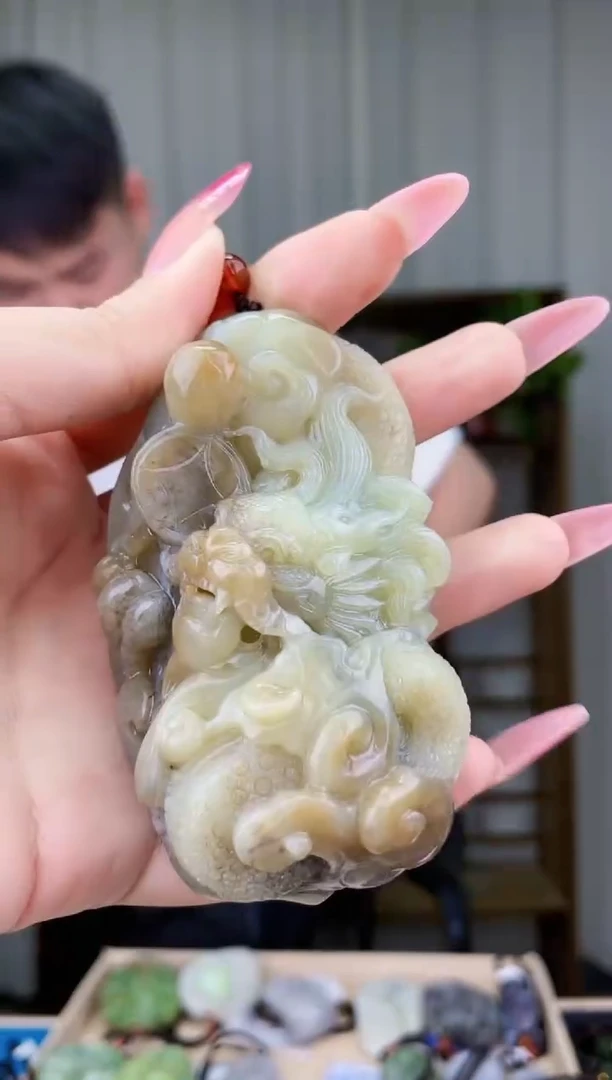 和田玉未镶嵌挂件拍一发一，多样性发货！