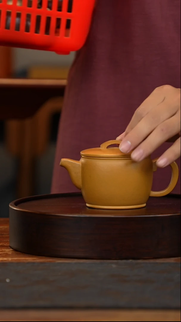 茶壶紫砂汉瓦壶（微瑕）