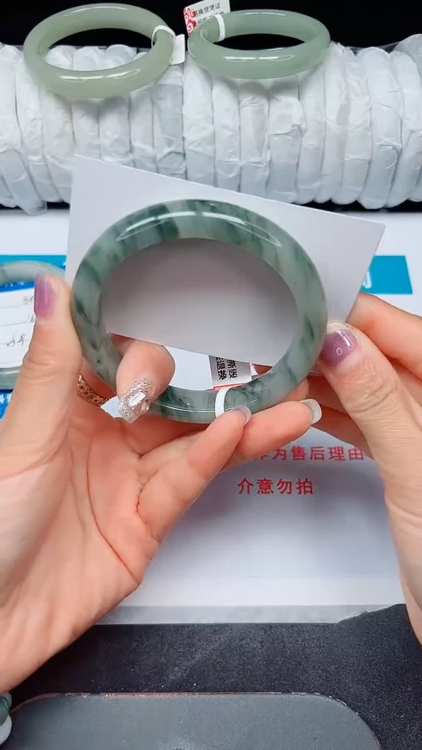 未镶嵌手镯石英质玉301-60/61