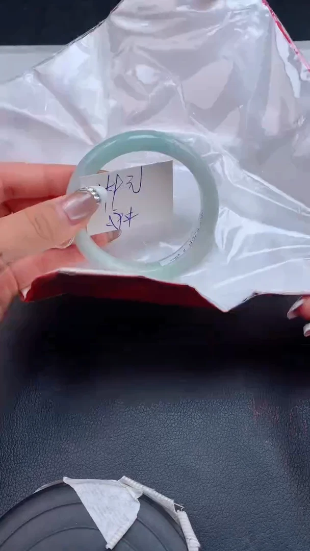 【闪购商品】翡翠手镯未镶嵌天然缅甸A货翡翠手镯