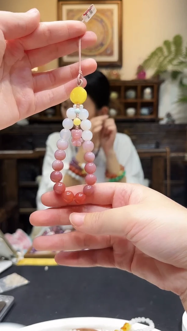 未镶嵌颈饰玛瑙/玉髓挂件