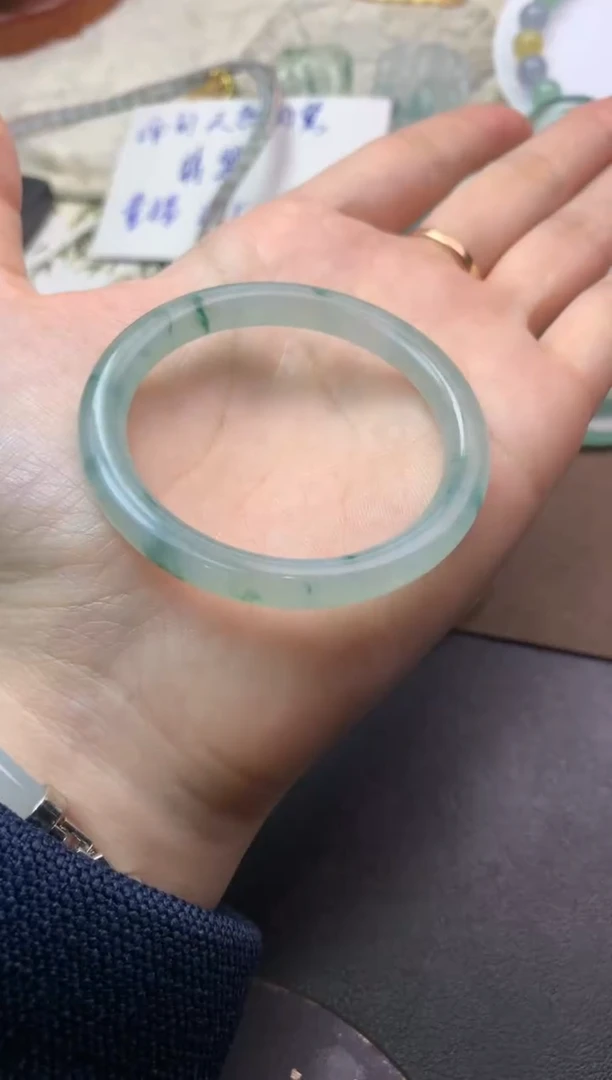 未镶嵌定制翡翠毛货