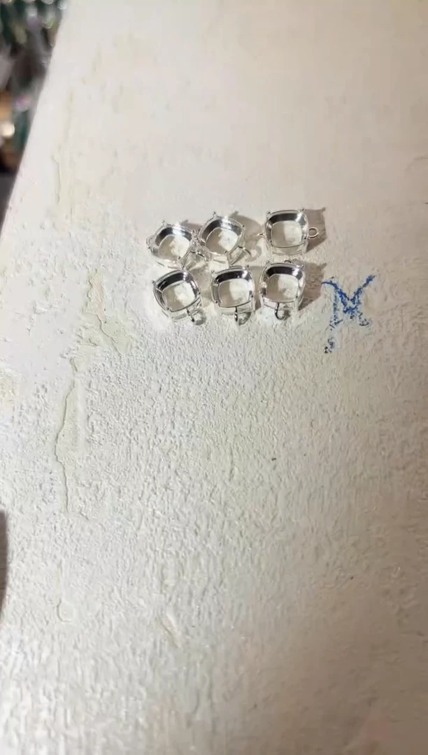 非金属合成立方氧化锆魔盒空托卡8