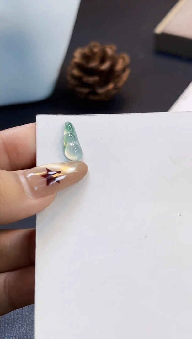 裸石翡翠阿文05高冰飘花豆子14.8*6*3.6