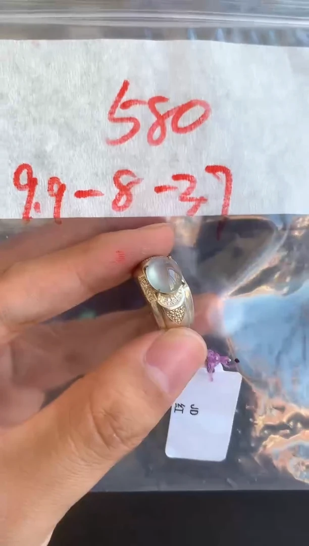 未镶嵌定制翡翠缅甸A货翡翠，拍一发一