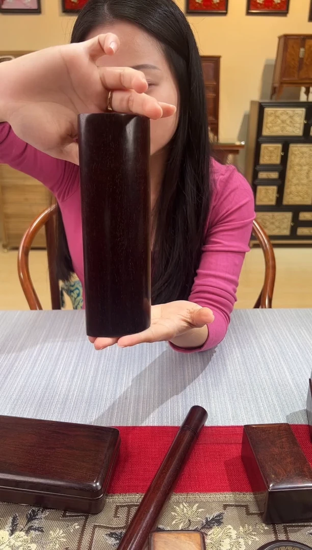 紫檀木类成套家具臂搁  琴料   一木挖   一物一拍