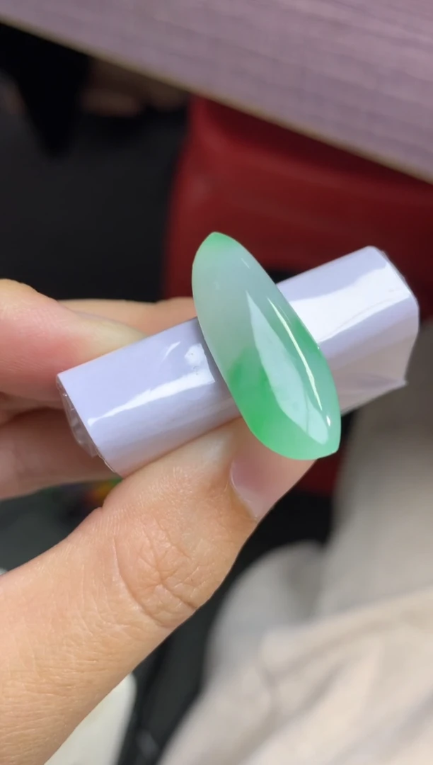 定制翡翠未镶嵌毛货