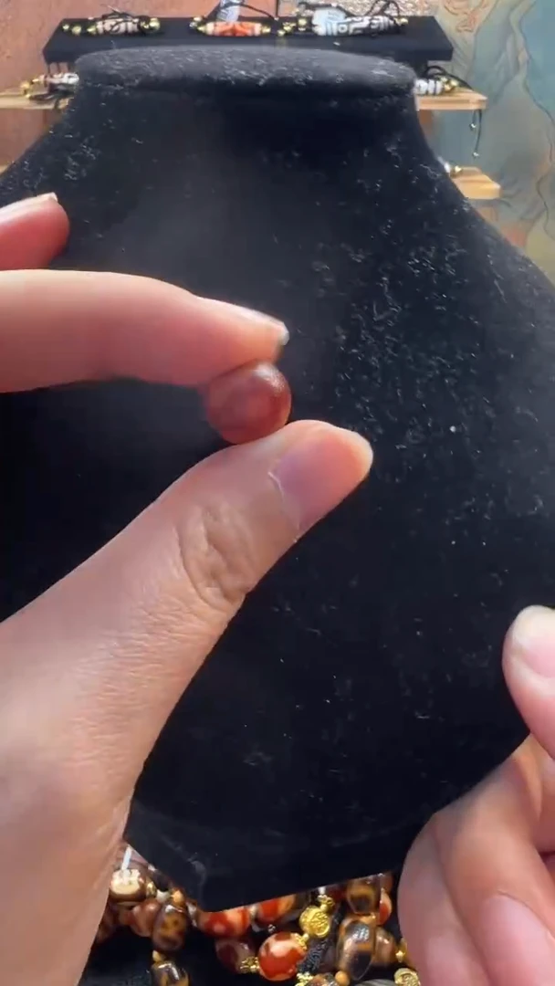 玛瑙/玉髓颈饰未镶嵌74