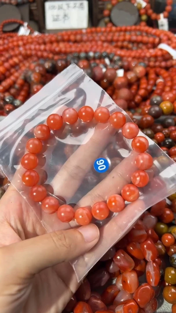 南红玛瑙手串未镶嵌11+