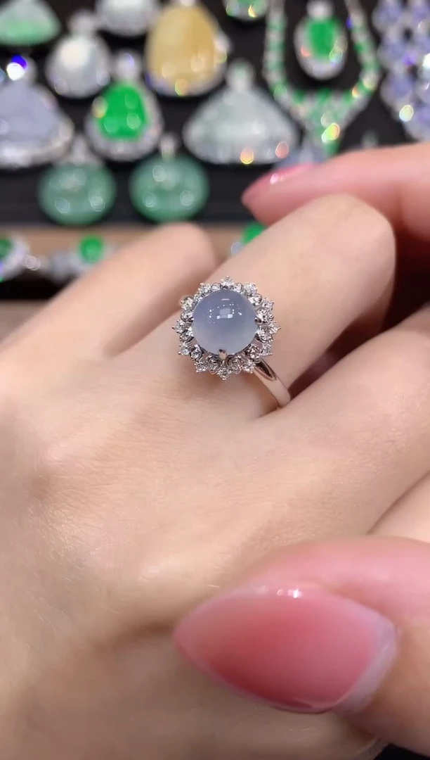 18K金镶嵌戒指翡翠A74 紫货有一定色差