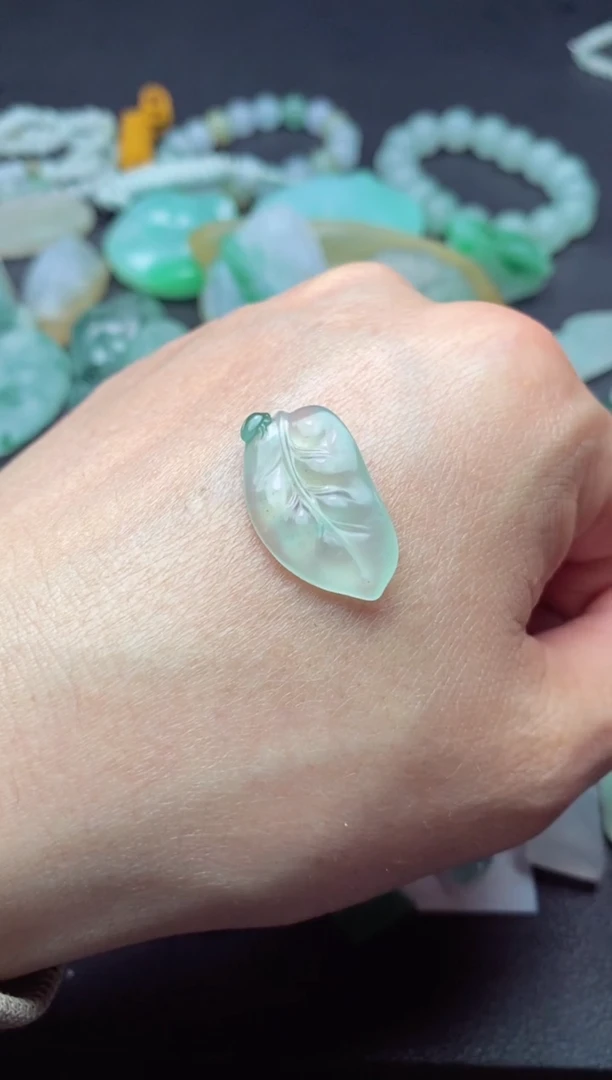 【闪购商品】定制翡翠未镶嵌翡翠
