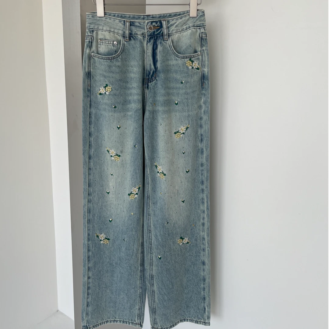 休闲时尚高腰刺绣黄花朵小钻牛仔裤 KK026