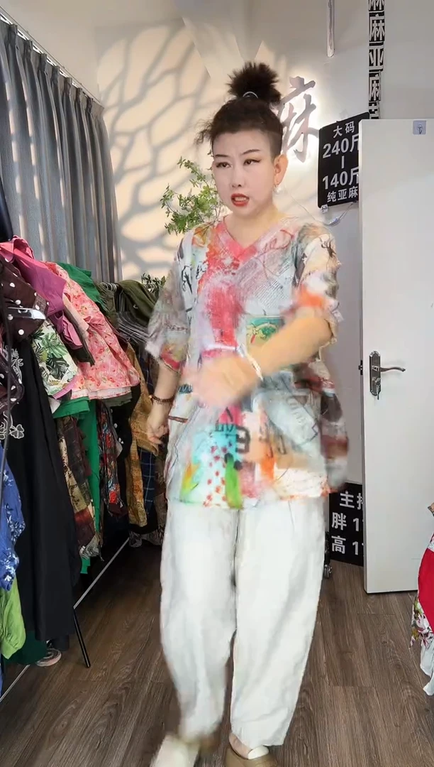 亚麻大码女装系列。