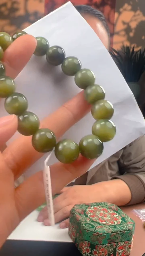 颈饰未镶嵌和田玉a30