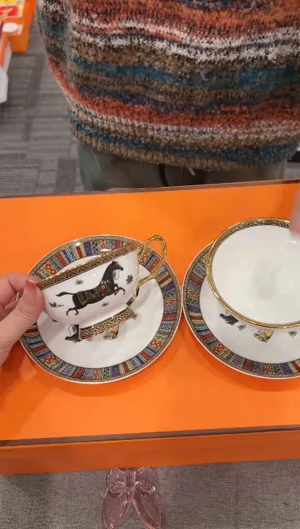 【闪购商品】杯Y10--------------